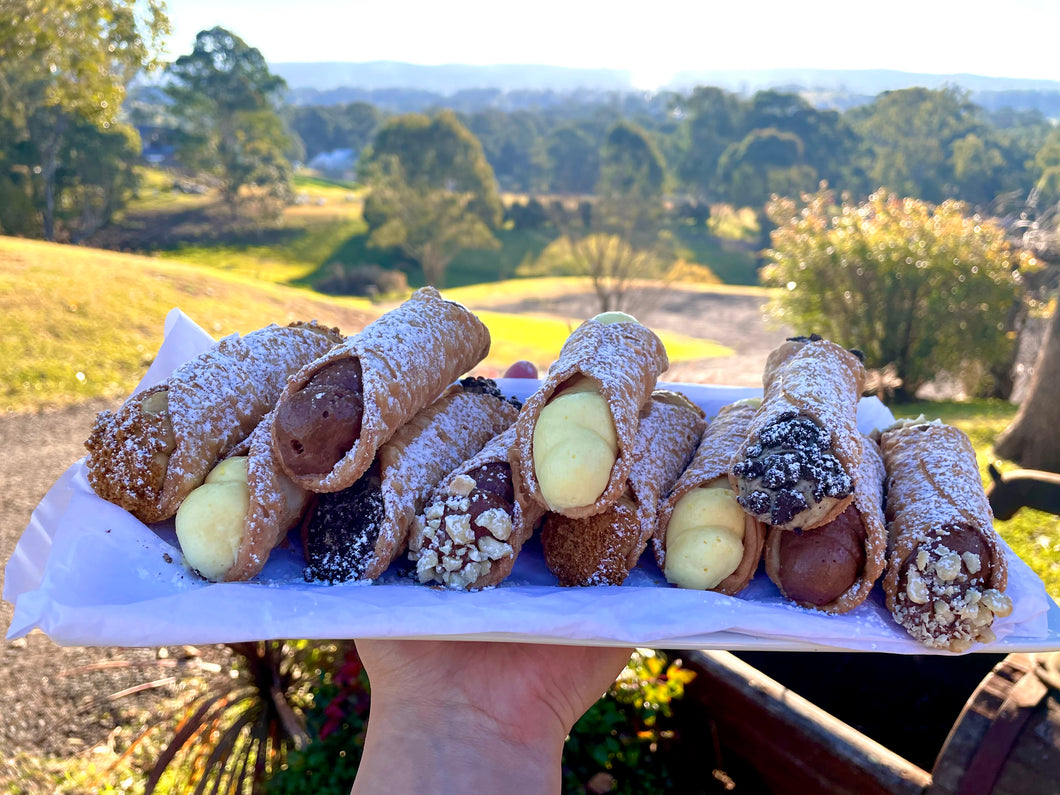 The Ultimate Cannoli Sampler Pack